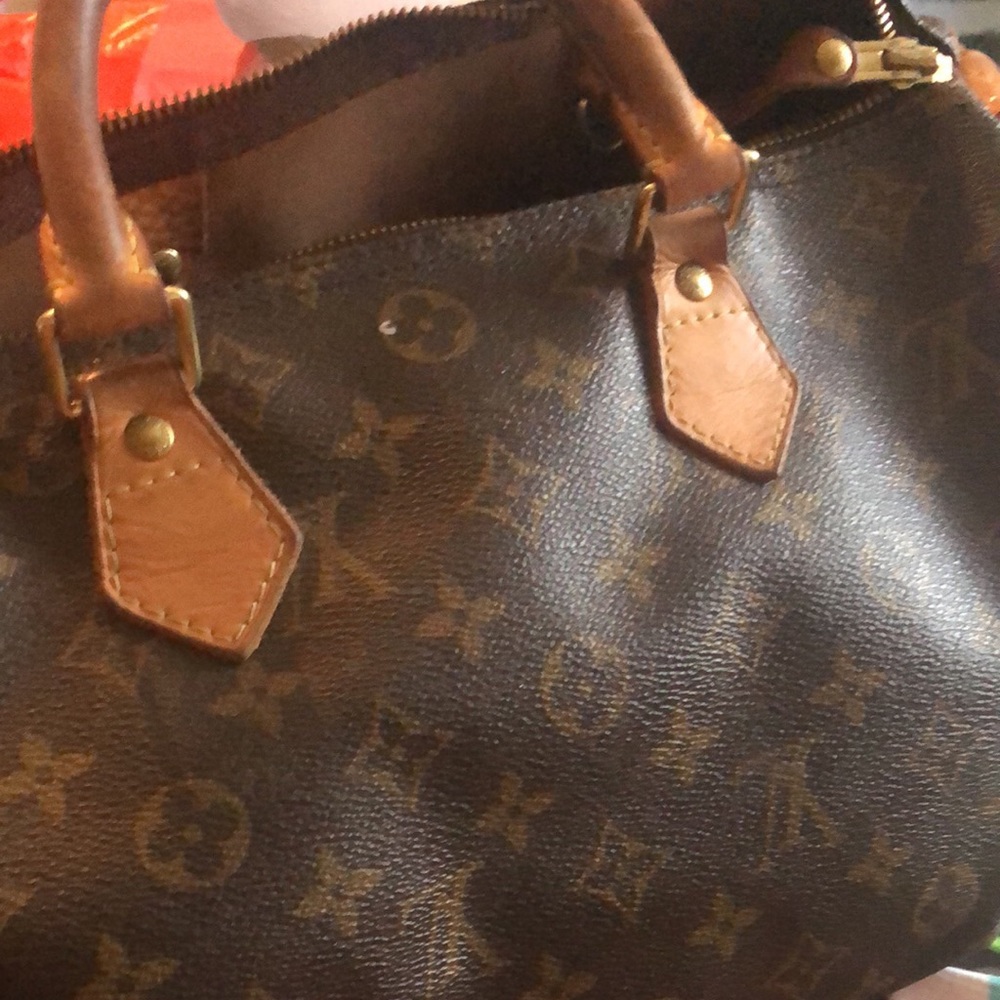 Louis Vuitton speedy 30